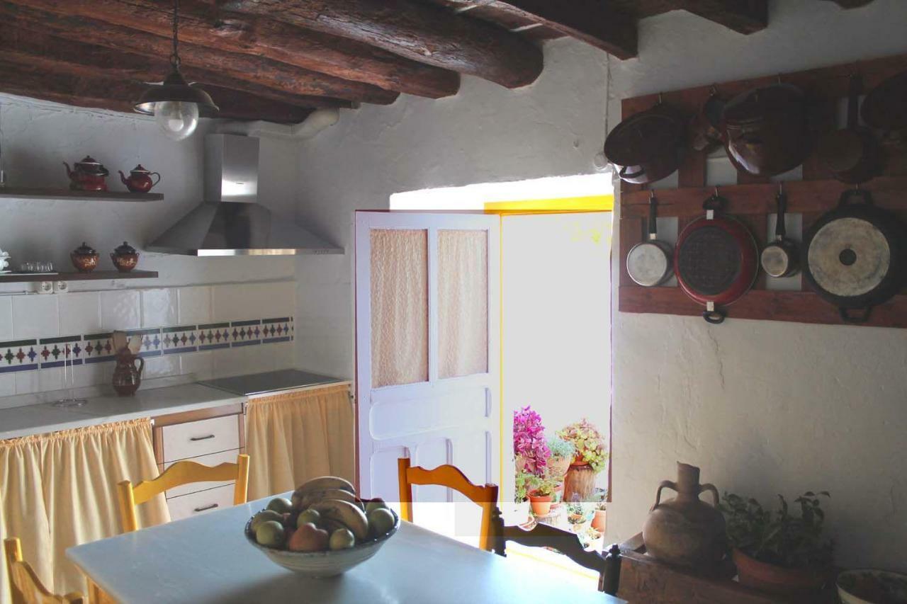 Гостевой дом La Casa De La Acequia Серон Экстерьер фото
